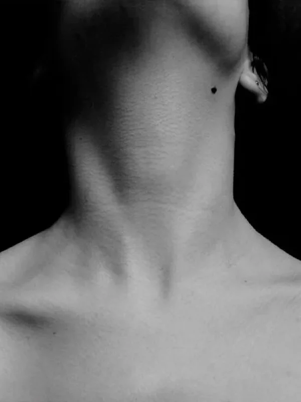 Non chirurgical
